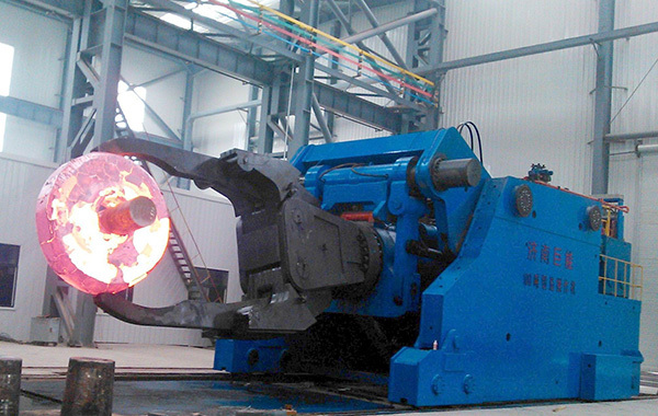 全液壓鍛造操(cāo)作機