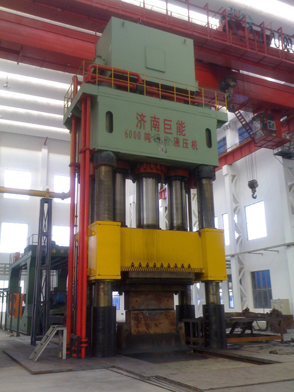 自由鍛(duàn)造液壓(ya)機